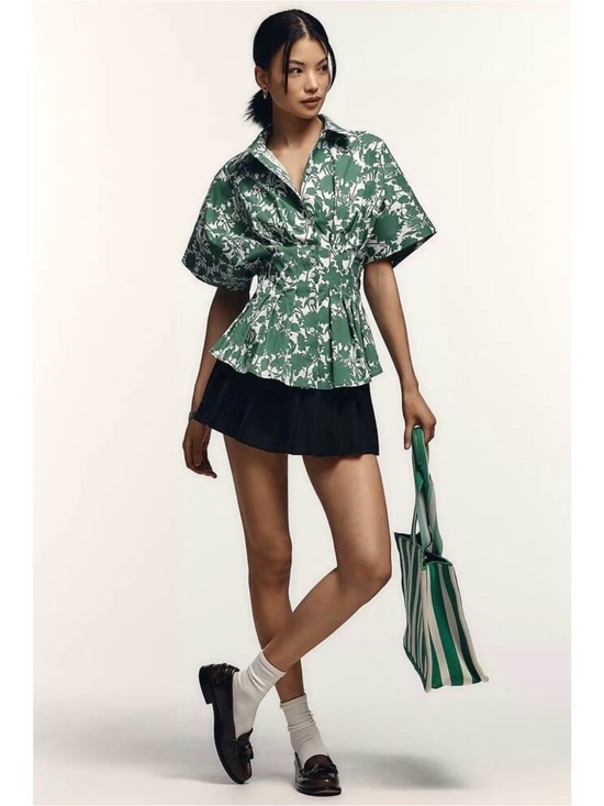 Anthropologie Tops - Anthropologie The Tobie Short-Sleeve Pleated Blouse by Exquise sz M